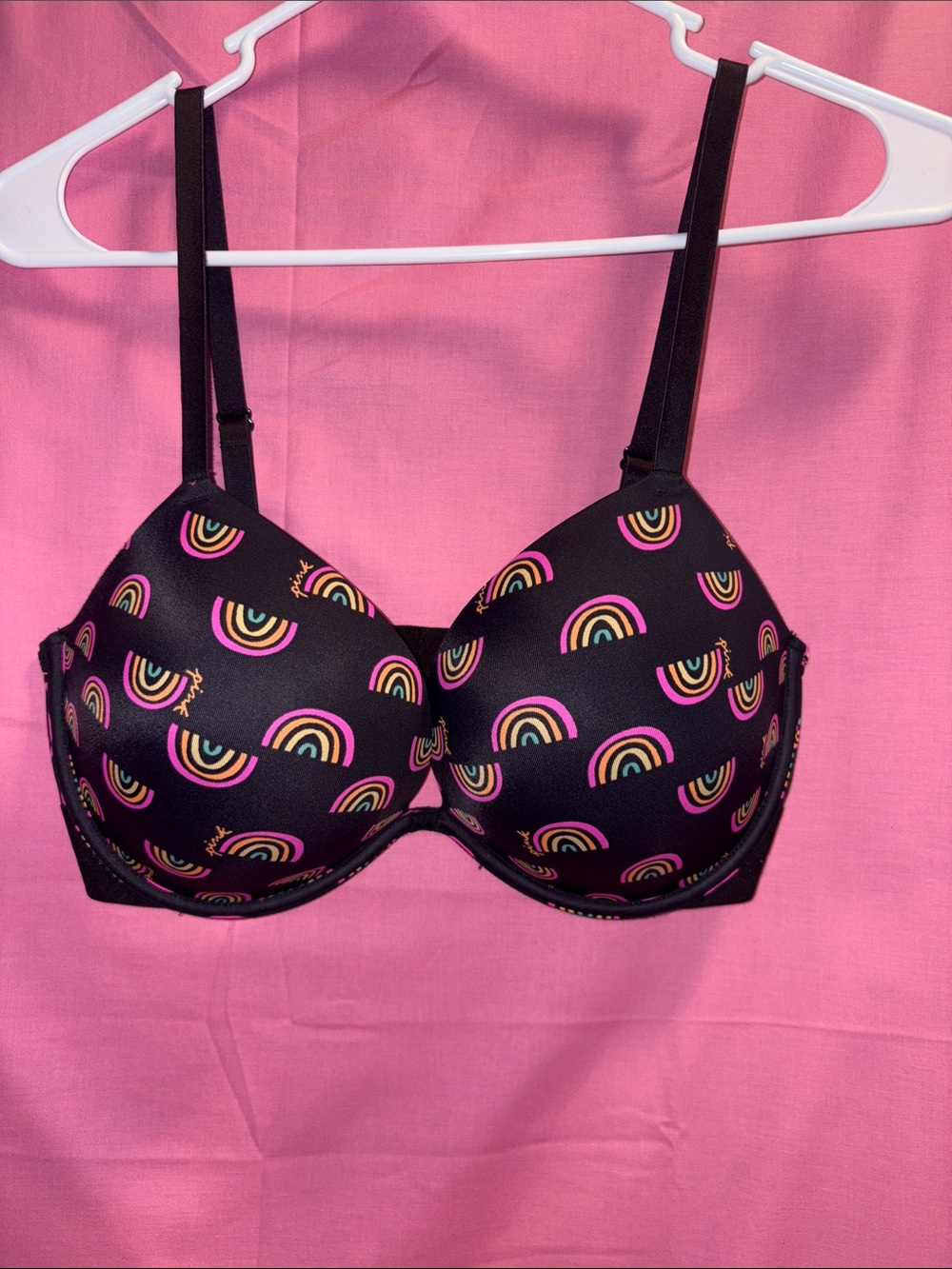 PINK Victoria's Secret Black Rainbow Print T-Shirt Bra